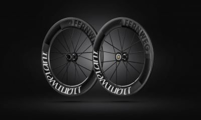 Lightweight Chemin de grande randonnée EVO tubeless DISC