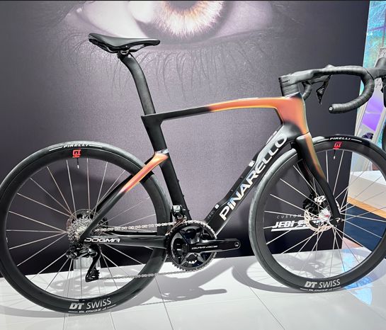 Pinarello New Dogma F Disc Shimano Dura Ace 2x12 PowerMeter DT-Swiss ARC 1100 38 Three Decades Luxter Red Gold 56